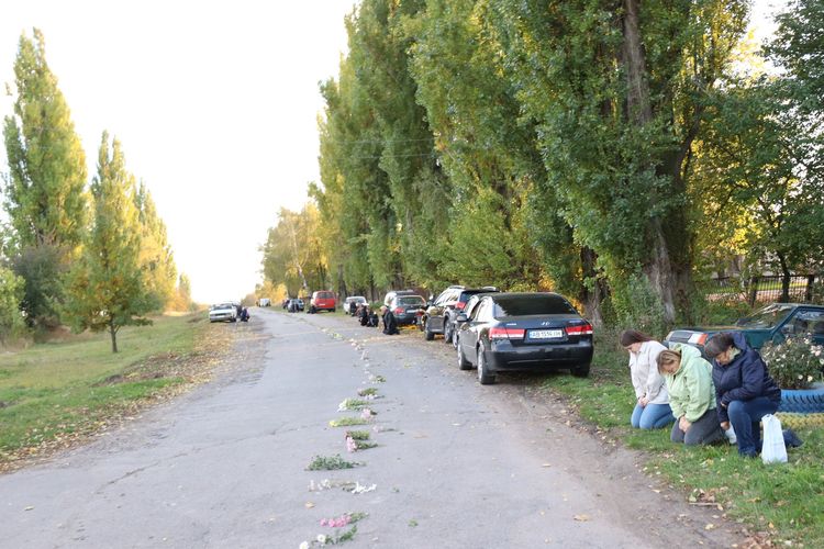 зустрічали загиблого Героя