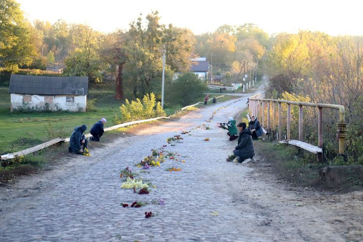 зустрічали загиблого Героя