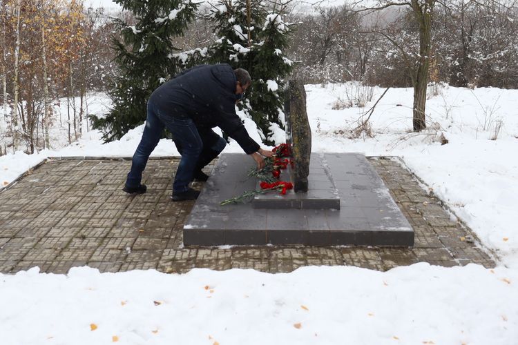 Вшанували пам'ять жертв голодоморів в Україні