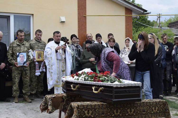 Попрощалися з Героєм