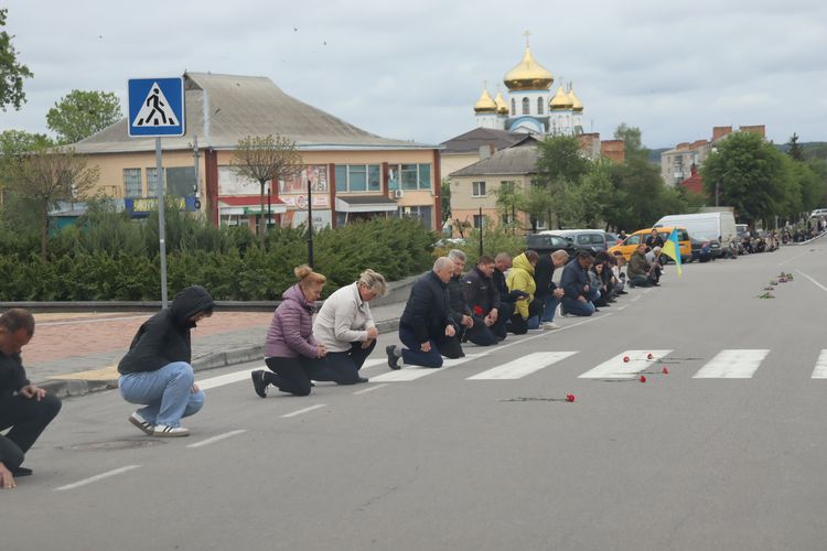 Зустріли загиблого Героя