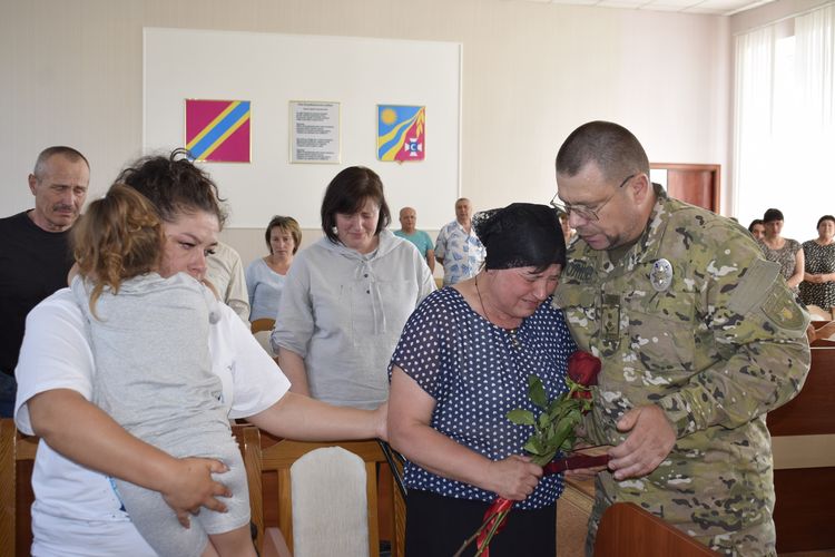 Слава крізь сльози