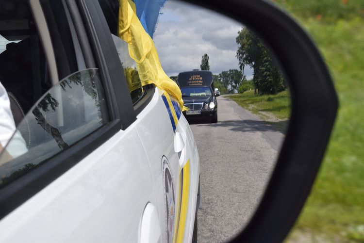 Зустріли Героя На щиті