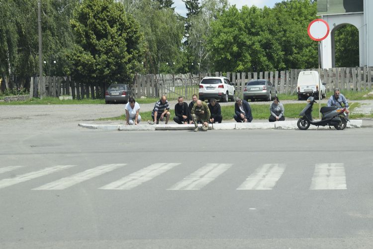 Зустріли Героя На щиті