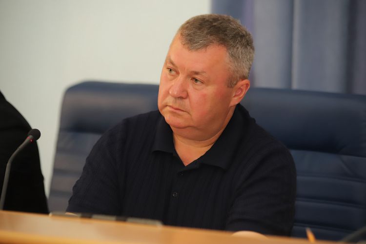 За заслуги