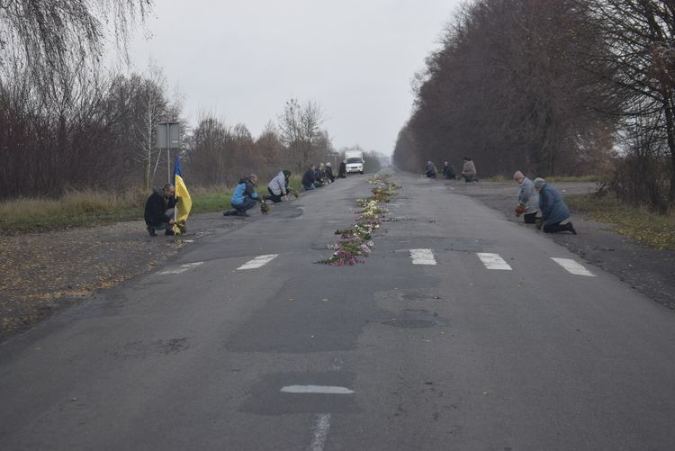 Додому вернувся він з бою
