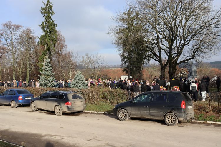 Відкрили меморіальні дошки