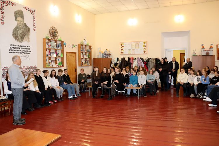 Зустріч з молоддю