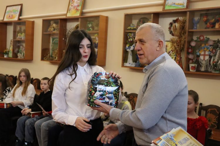 Зустріч з молоддю