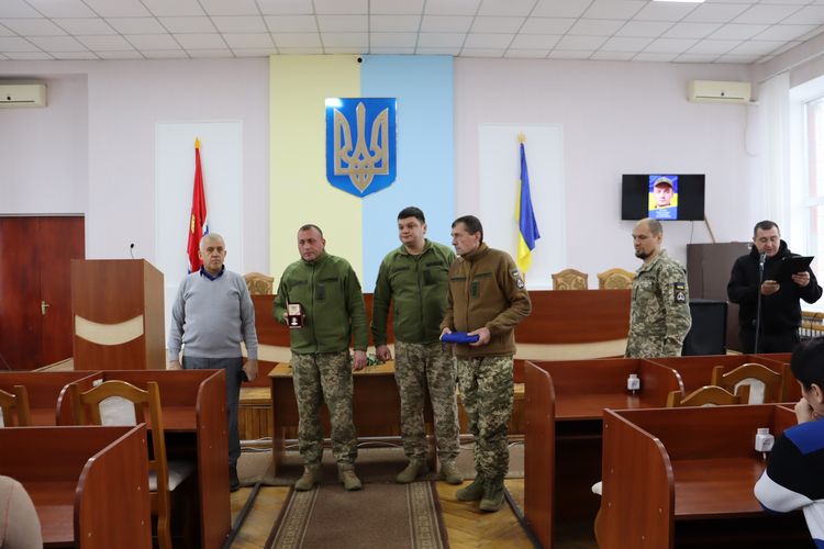 нагороджено Орденом «За мужність»