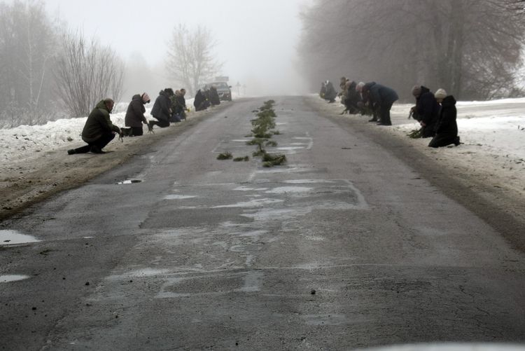 зустрічали загиблого Героя