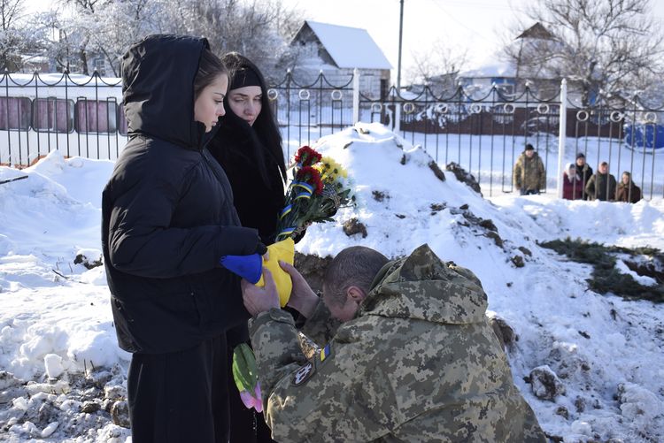 зустріли та провели в останню дорогу
