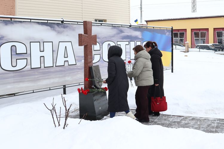 20 лютого – День пам'яті Героїв Небесної Сотні
