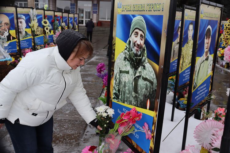 Чотири роки незламної боротьби