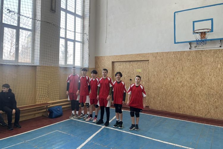 Змагання з волейболу