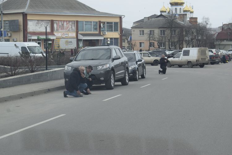 Зі сльозами