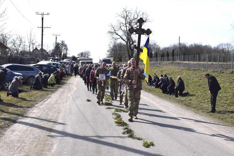 Захисника Сергія Лабу поховали