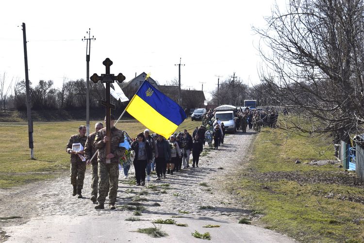 Захисника Сергія Лабу поховали
