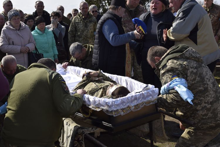 Захисника Сергія Лабу поховали