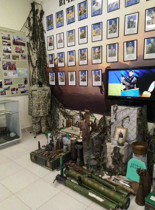 Прапори, усіяні словами вдячності