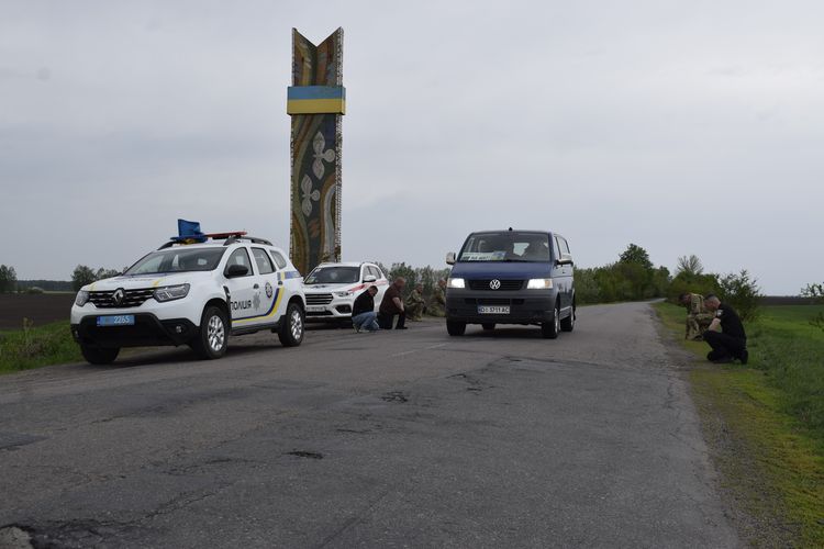 на щиті