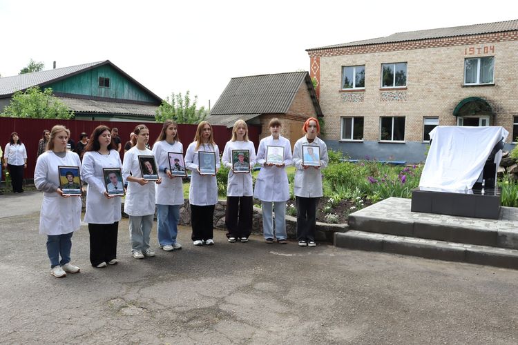меморіал пам’яті загиблим медикам