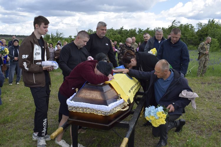 за майбутнє України