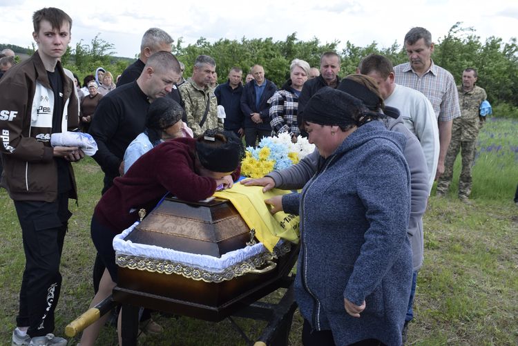 за майбутнє України