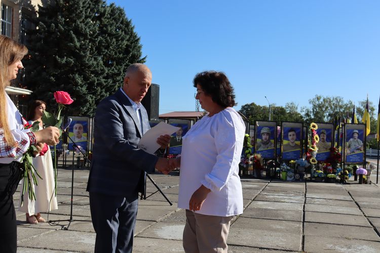 Незалежність України