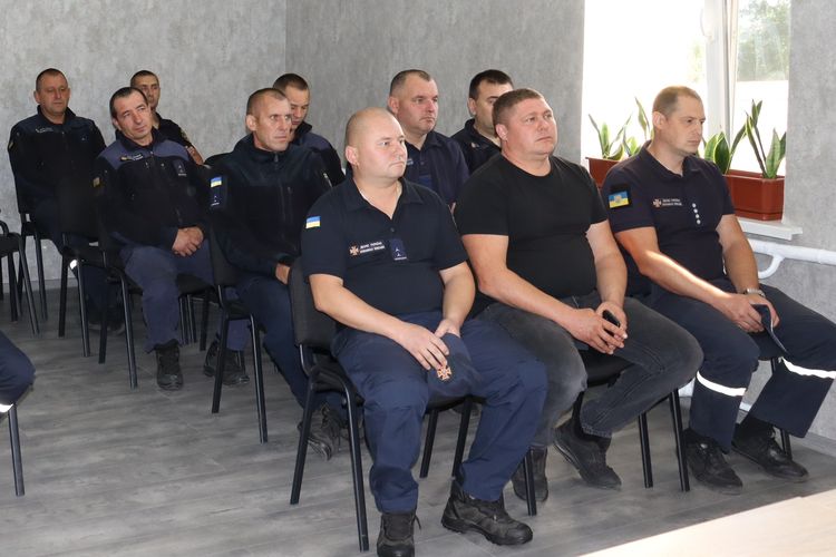 Привітали рятувальників із професійним святом
