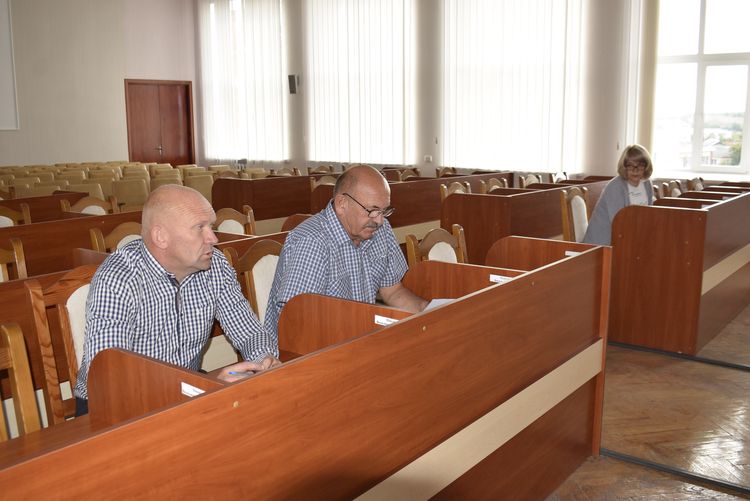 провели засідання