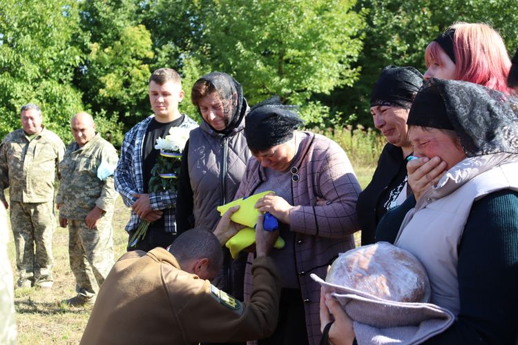 Погребищенська громада попрощалася