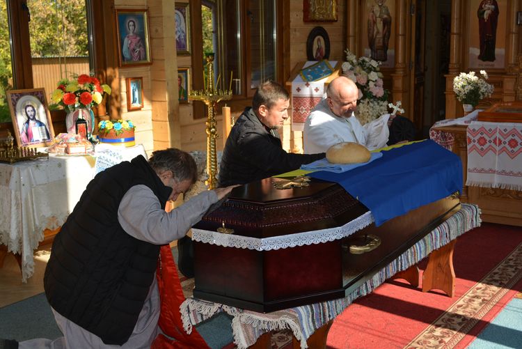 зустріли Героя
